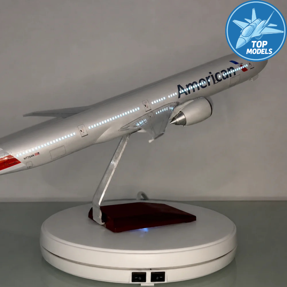 Top Models™ 360° Rotating Display Base