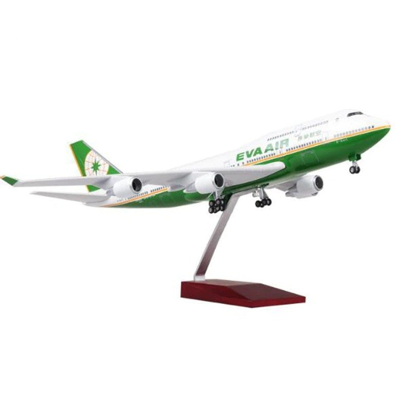 Boeing 747 EVA Air