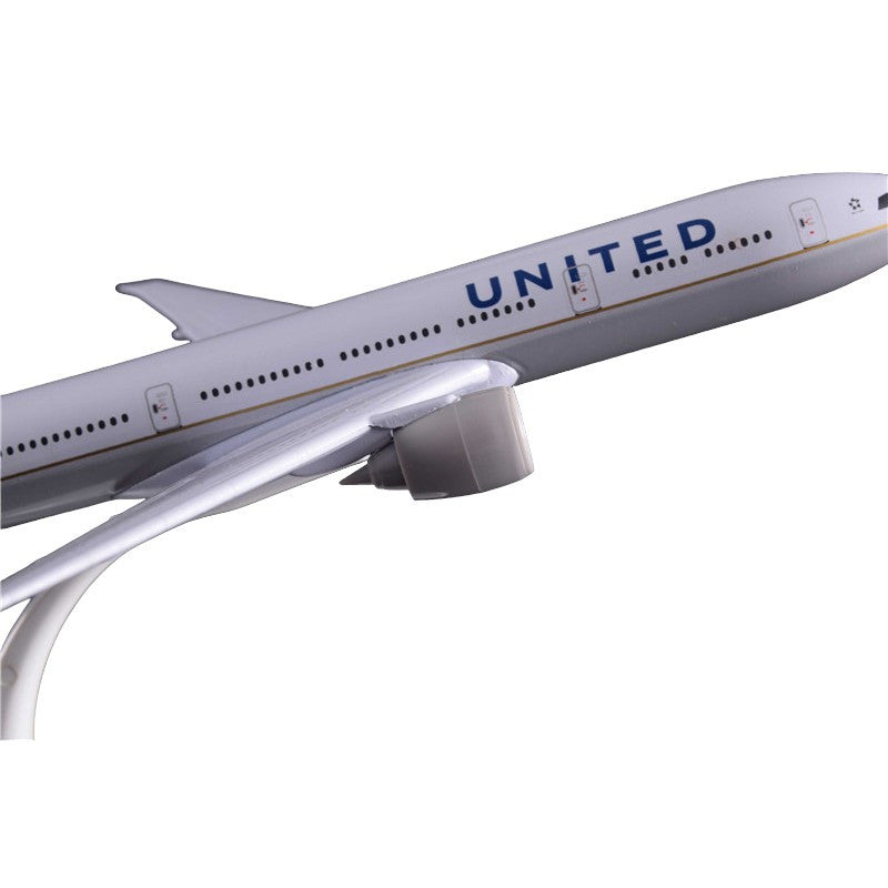 Boeing 777 United